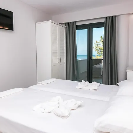 Rachoni Imperial Hotel 3*